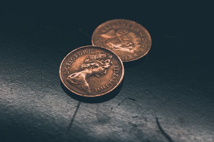 Zberatelske mince s rôznymi panovníkmi